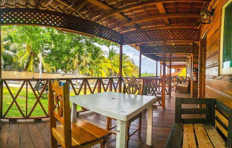 Green Monkey Hostel Bacalar Exteriér fotografie
